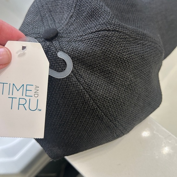 NWT Time and Tru Charcoal/black straw Textured Ball Cap. Elevate your summer hat - Picture 2 of 7
